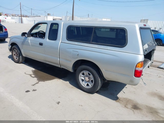 45719823 :رقم المزاد ، 5TEVL52N71Z725678 vin ، 2001 Toyota Tacoma مزاد بيع