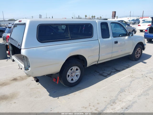 45719823 :رقم المزاد ، 5TEVL52N71Z725678 vin ، 2001 Toyota Tacoma مزاد بيع