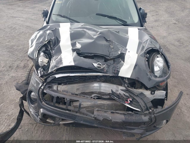 Продаж на аукціоні авто 2015 Mini Hardtop Cooper S, vin: WMWXU3C56F2B58108, номер лоту: 45719852