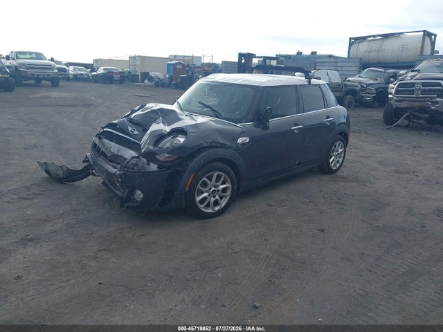 Продаж на аукціоні авто 2015 Mini Hardtop Cooper S, vin: WMWXU3C56F2B58108, номер лоту: 45719852