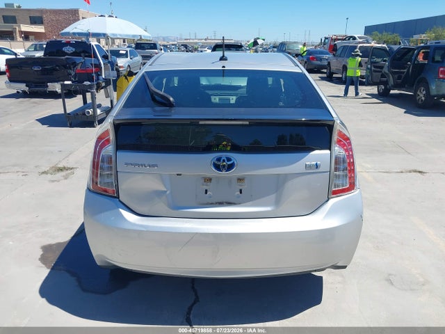 Toyota Prius Three 2014 JTDKN3DU1E1738674 Image 16