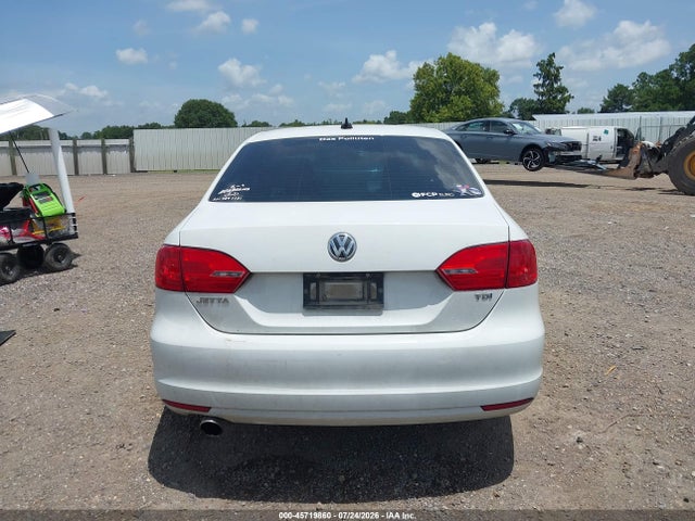 Продажа на аукционе авто 2014 Volkswagen Jetta 2.0l Tdi, vin: 3VWLL7AJ4EM302591, номер лота: 45719860