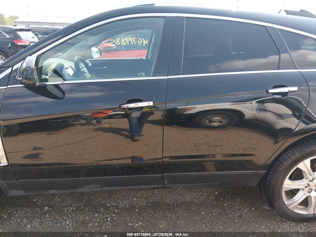 45719885 :رقم المزاد ، 3GYFNDE30DS563502 vin ، 2013 Cadillac Srx Performance Collection مزاد بيع