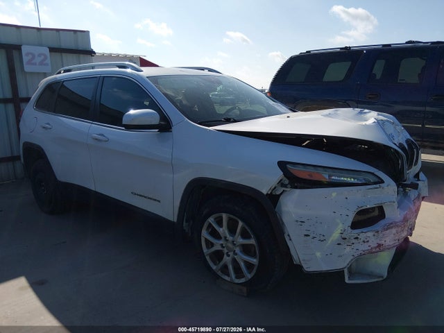 Продаж на аукціоні авто 2016 Jeep Cherokee Latitude, vin: 1C4PJLCB4GW173019, номер лоту: 45719890