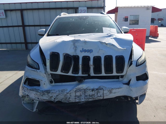 Продаж на аукціоні авто 2016 Jeep Cherokee Latitude, vin: 1C4PJLCB4GW173019, номер лоту: 45719890