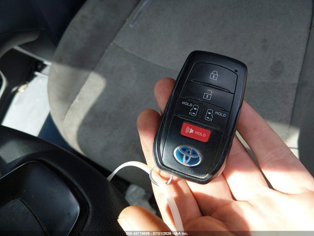 Продаж на аукціоні авто 2024 Toyota Sienna Le, vin: 5TDKSKFC4RS154236, номер лоту: 45719899