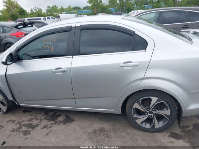 45719914 :رقم المزاد ، 1G1JF5SB9L4121002 vin ، 2020 Chevrolet Sonic Fwd  Premier مزاد بيع