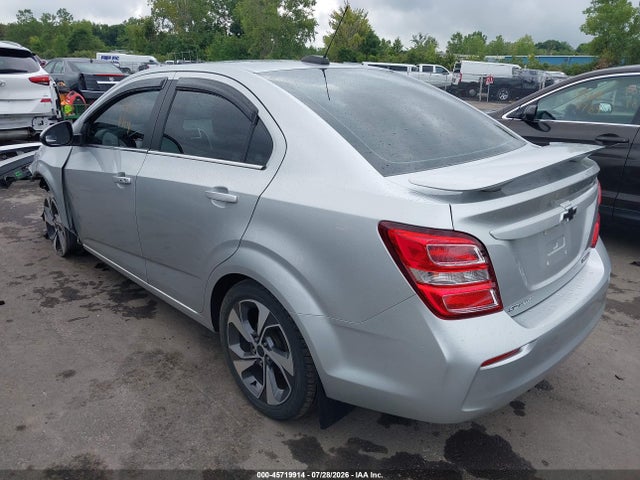 45719914 :رقم المزاد ، 1G1JF5SB9L4121002 vin ، 2020 Chevrolet Sonic Fwd  Premier مزاد بيع