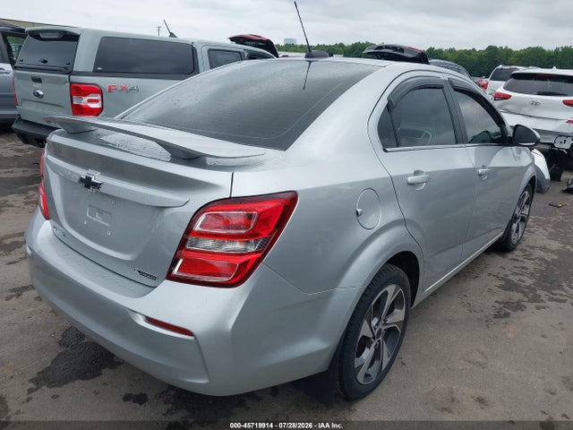 45719914 :رقم المزاد ، 1G1JF5SB9L4121002 vin ، 2020 Chevrolet Sonic Fwd  Premier مزاد بيع