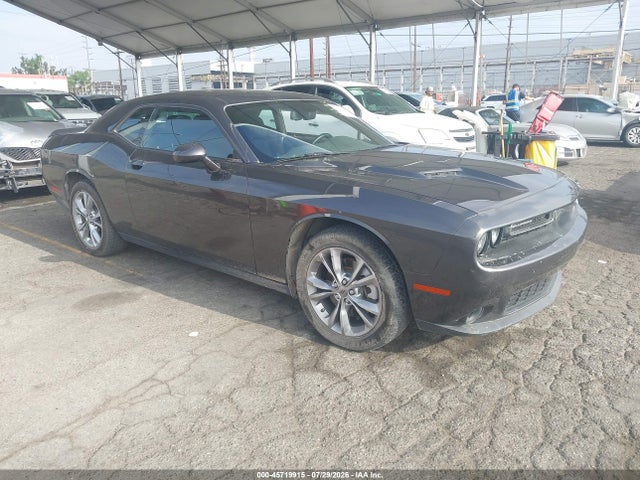 45719915 :رقم المزاد ، 2C3CDZGG5PH689584 vin ، 2023 Dodge Challenger Sxt Awd مزاد بيع