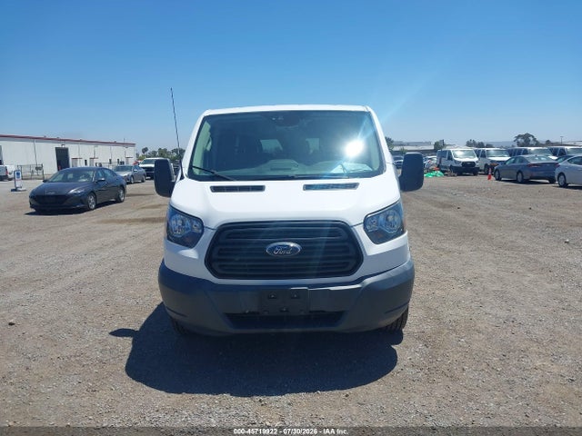 1FMZK1ZM1JKB42582 Ford Transit-150 Xl