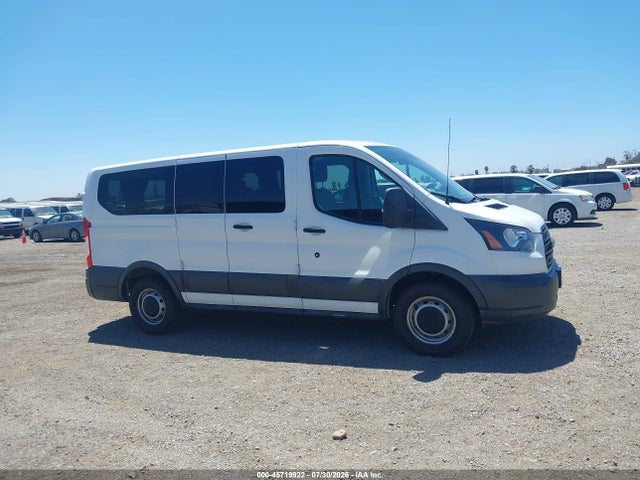 1FMZK1ZM1JKB42582 Ford Transit-150 Xl