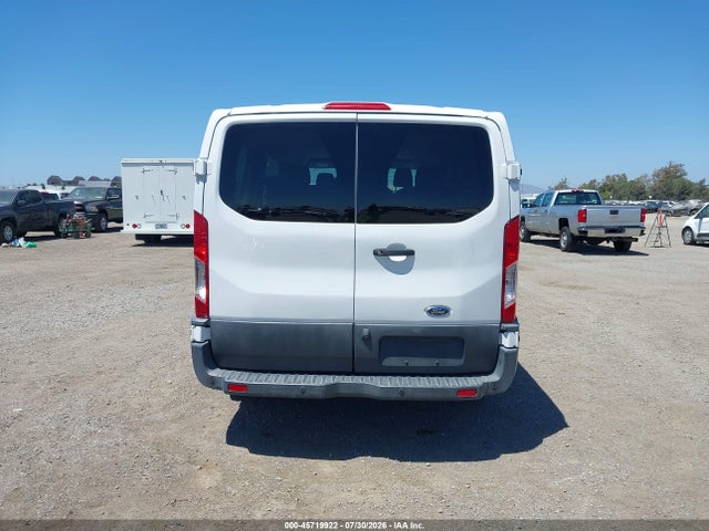 1FMZK1ZM1JKB42582 Ford Transit-150 Xl