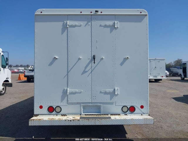 Ford E-350 Stripped 2017 1FC3E3KS8HDC66465 Image 17