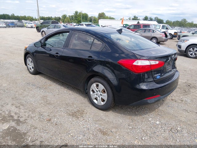 KIA FORTE LX 2015 KNAFK4A64F5320557 Image 3