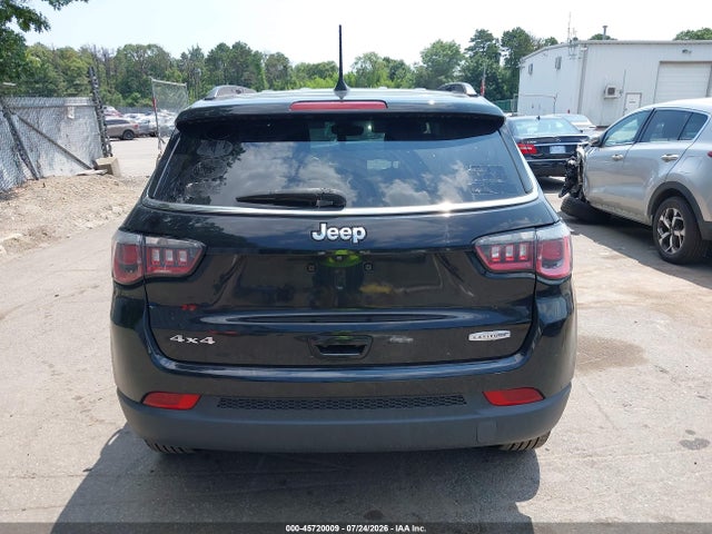 2017 Jeep New Compass Latitude 4x4 მანქანა იყიდება აუქციონზე, vin: 3C4NJDBB4HT688978, აუქციონის ნომერი: 45720009