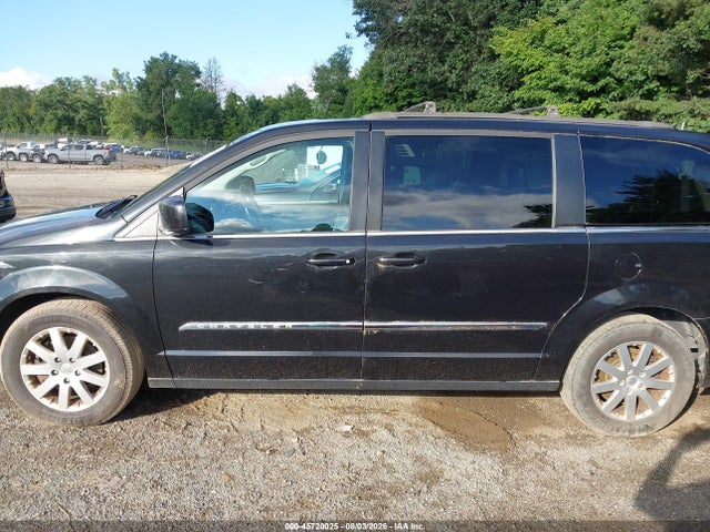 Aukcja sprzedaży 2016 Chrysler Town & Country Touring, vin: 2C4RC1BG2GR221002, numer aukcji: 45720025