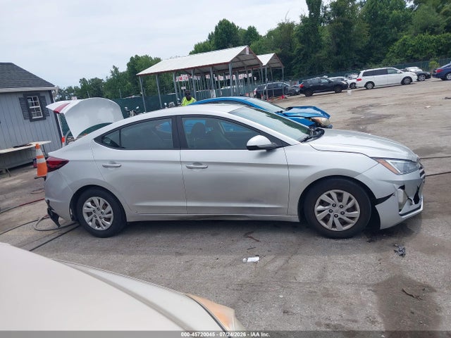45720045 :رقم المزاد ، 5NPD74LFXKH418589 vin ، 2019 Hyundai Elantra Se مزاد بيع