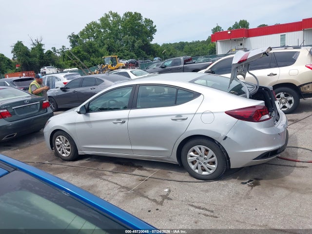 45720045 :رقم المزاد ، 5NPD74LFXKH418589 vin ، 2019 Hyundai Elantra Se مزاد بيع