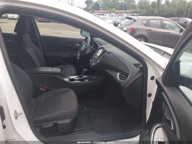 Продаж на аукціоні авто 2017 Chevrolet Malibu 1lt, vin: 1G1ZE5STXHF242700, номер лоту: 45720051