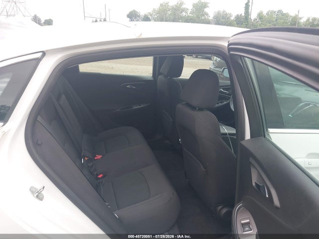Продаж на аукціоні авто 2017 Chevrolet Malibu 1lt, vin: 1G1ZE5STXHF242700, номер лоту: 45720051