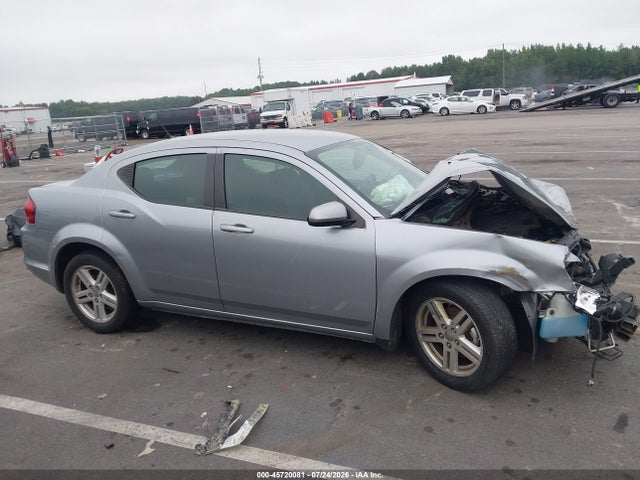 45720081 :رقم المزاد ، 1C3CDZCB9EN227799 vin ، 2014 Dodge Avenger Sxt مزاد بيع
