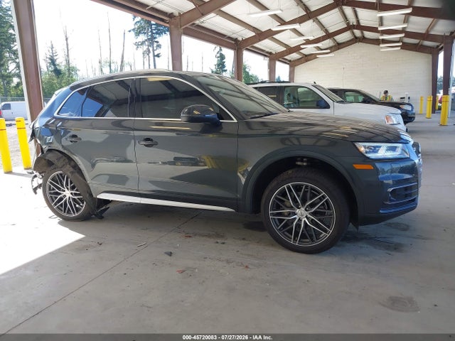 WA1CNAFY3J2062297 Audi Q5 2.0t Premium