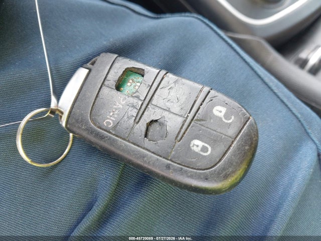 Aukcja sprzedaży 2015 Chrysler 200 Limited, vin: 1C3CCCAB8FN742149, numer aukcji: 45720089