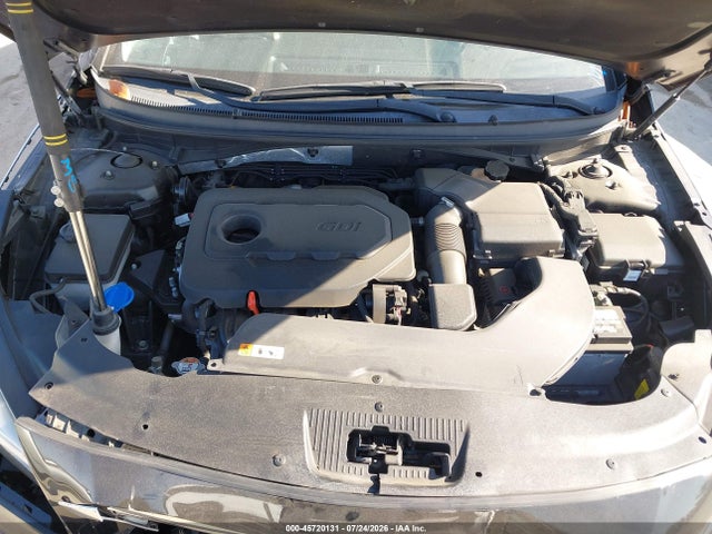 Hyundai Sonata Limited 2015 5NPE34AF1FH131201 Image 10