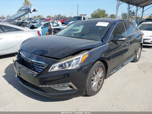 Hyundai Sonata Limited 2015 5NPE34AF1FH131201 Image 2