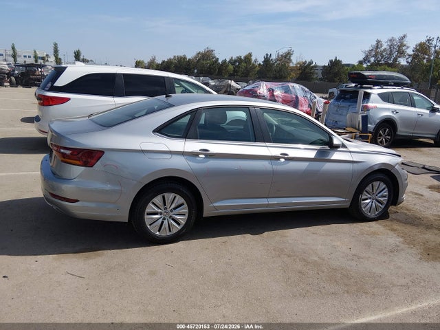 3VWC57BU3KM198772 Volkswagen Jetta 1.4t R-line/1.4t S/1.4t Se