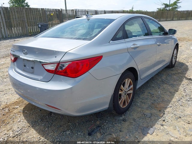 2012 Hyundai Sonata Gls მანქანა იყიდება აუქციონზე, vin: 5NPEB4AC0CH432448, აუქციონის ნომერი: 45720170