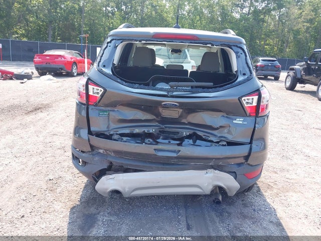 Продаж на аукціоні авто 2018 Ford Escape Se, vin: 1FMCU9GD2JUD39122, номер лоту: 45720174