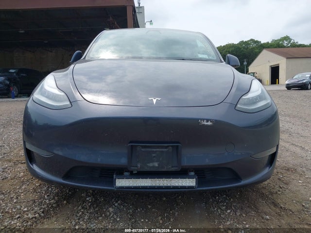 45720177 :رقم المزاد ، 5YJYGDEE0MF087870 vin ، 2021 Tesla Model Y Long Range Dual Motor All-wheel Drive مزاد بيع