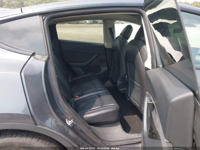 45720177 :رقم المزاد ، 5YJYGDEE0MF087870 vin ، 2021 Tesla Model Y Long Range Dual Motor All-wheel Drive مزاد بيع