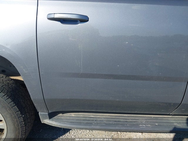 Aukcja sprzedaży 2020 Chevrolet Suburban 4wd Ls, vin: 1GNSKGKC3LR109725, numer aukcji: 45720198