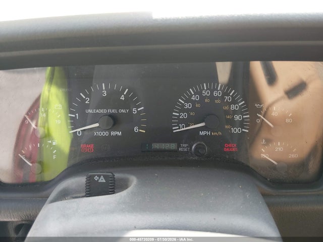 45720209 :رقم المزاد ، 1J4FT68S8WL245463 vin ، 1998 Jeep Cherokee Classic/sport مزاد بيع