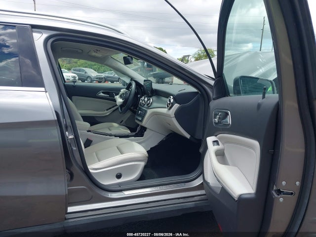 Продажа на аукционе авто 2020 Mercedes-benz Gla 250, vin: WDCTG4EB2LJ678171, номер лота: 45720227