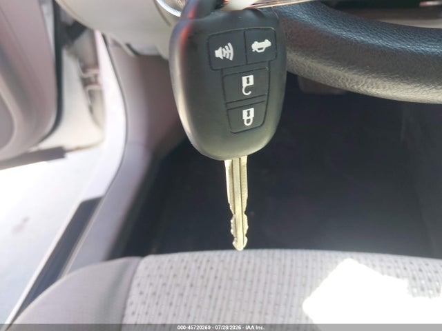 45720269 :رقم المزاد ، 4T4BF1FKXDR300022 vin ، 2013 Toyota Camry Le مزاد بيع