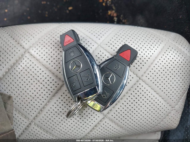 45720289 :رقم المزاد ، WDC0G4KB8HF217610 vin ، 2017 Mercedes-benz Glc 300 4matic مزاد بيع
