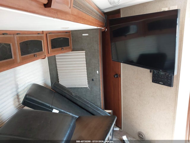 Aukcja sprzedaży 2014 Heartland North Trail Travel Trailer, vin: 5SFNB3722EE266099, numer aukcji: 45720299