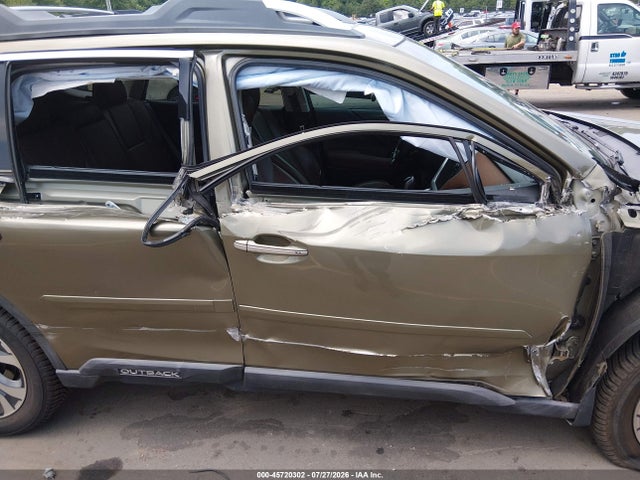 45720302 :رقم المزاد ، 4S4BTAPC7L3144584 vin ، 2020 Subaru Outback Touring مزاد بيع