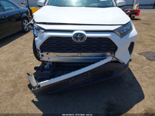 Toyota RAV4 LE 2020 2T3G1RFV8LW100186 Image 6