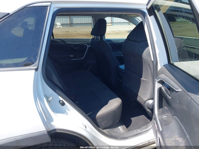 Toyota RAV4 LE 2020 2T3G1RFV8LW100186 Image 8