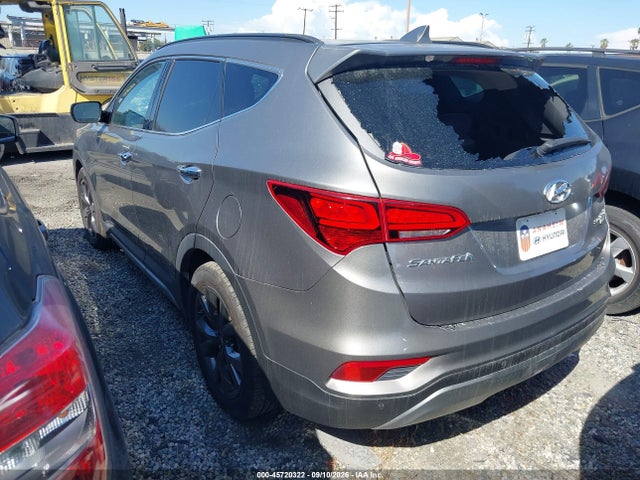 Продажа на аукционе авто 2018 Hyundai Santa Fe Sport 2.0t Ultimate, vin: 5NMZW4LA4JH106552, номер лота: 45720322