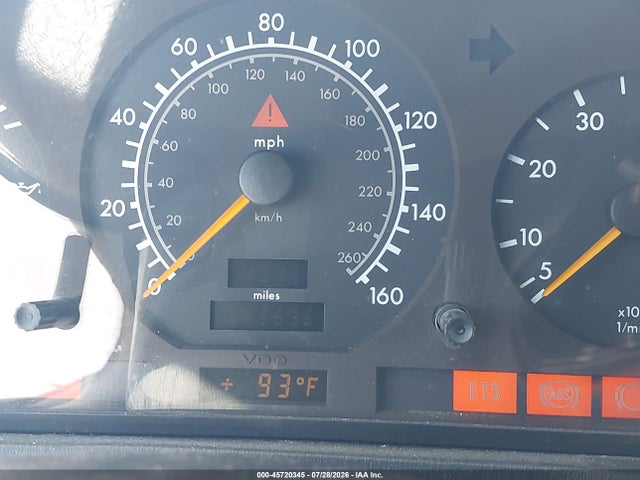 Продажа на аукционе авто 1996 Mercedes-benz Sl 320, vin: WDBFA63F8TF130800, номер лота: 45720345