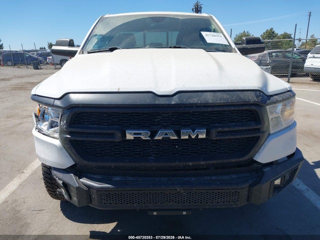 Продаж на аукціоні авто 2019 Ram 1500 Tradesman  4x4 6'4 Box, vin: 1C6SRFCT4KN611122, номер лоту: 45720353