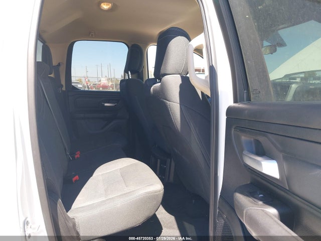 Продаж на аукціоні авто 2019 Ram 1500 Tradesman  4x4 6'4 Box, vin: 1C6SRFCT4KN611122, номер лоту: 45720353