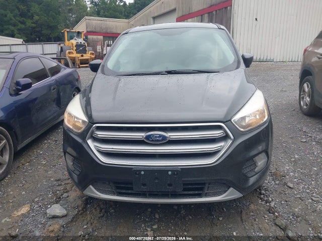 Продаж на аукціоні авто 2017 Ford Escape Se, vin: 1FMCU9GD0HUA30162, номер лоту: 45720362