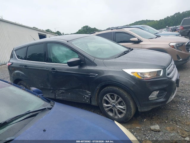 Продаж на аукціоні авто 2017 Ford Escape Se, vin: 1FMCU9GD0HUA30162, номер лоту: 45720362